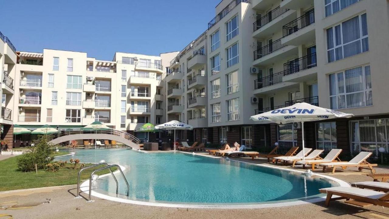 Menada Casa Del Sol Apartments ซันนีบีช ภายนอก รูปภาพ